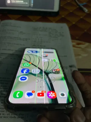 স্যামসাং গ্যালাক্সি এস২২ ৫জি ১২৮ জিবি ব্ল্যাক