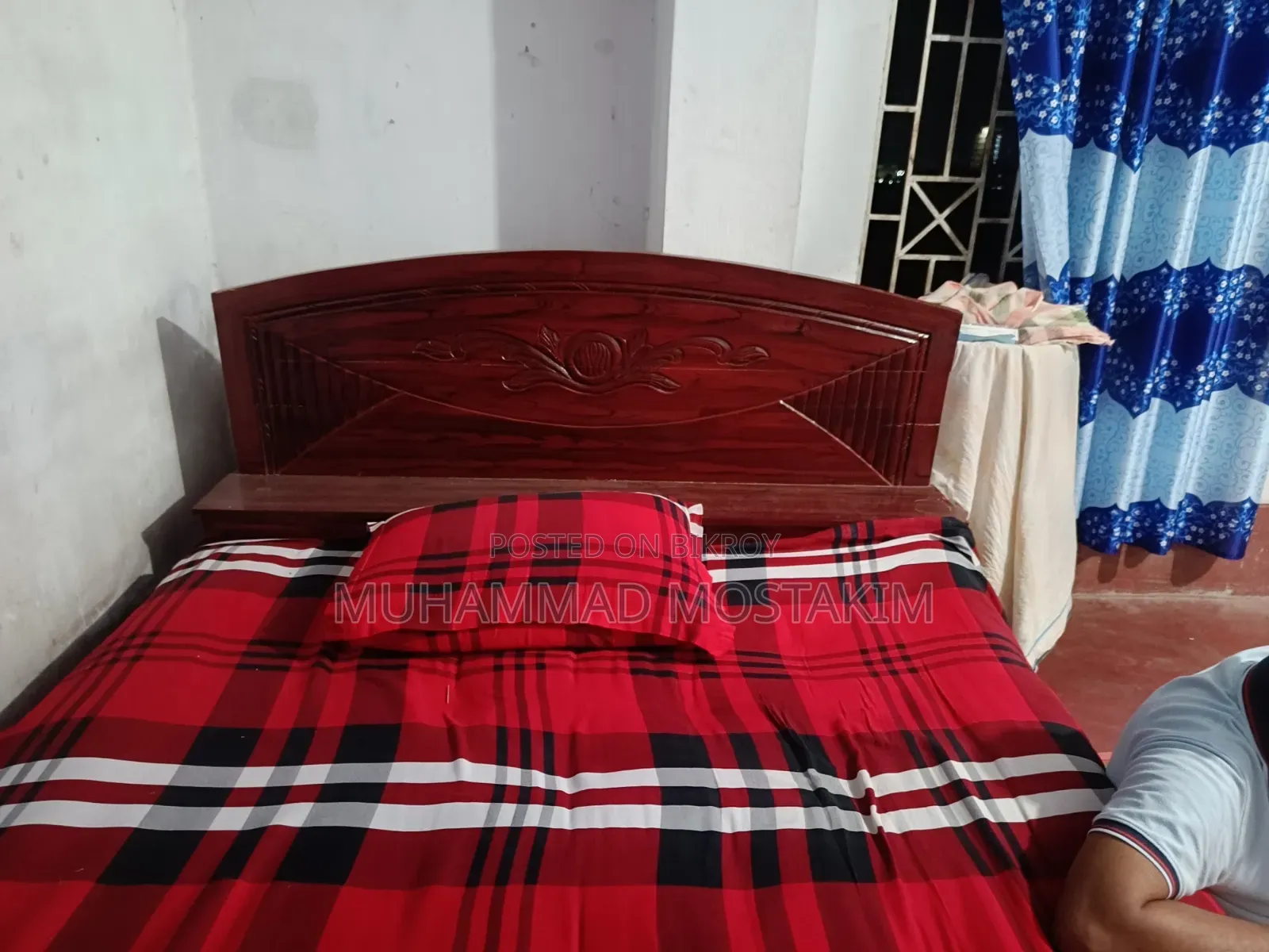 Fresh Condition Bed