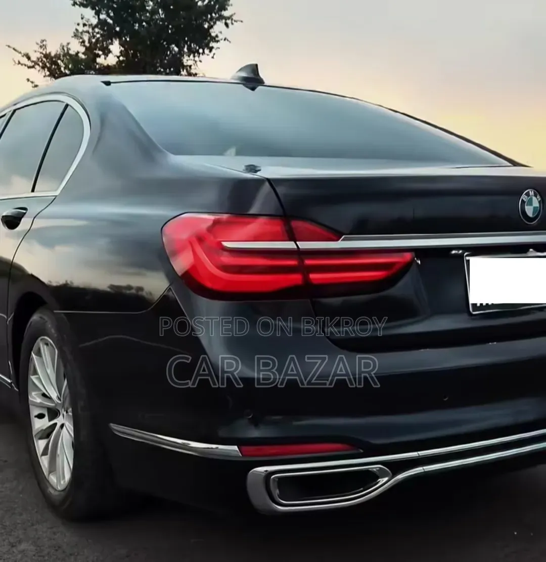 BMW 7 Series 730Li 2018 Blue