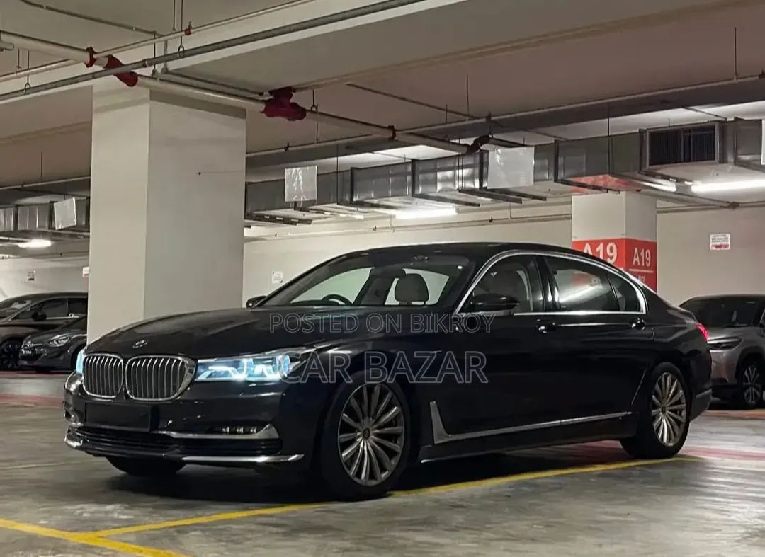 BMW 7 Series 730Li 2018 Blue