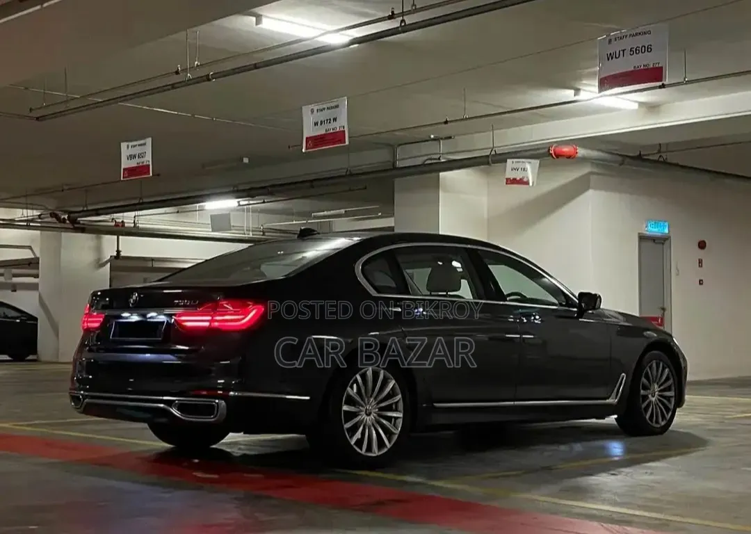 BMW 7 Series 730Li 2018 Blue