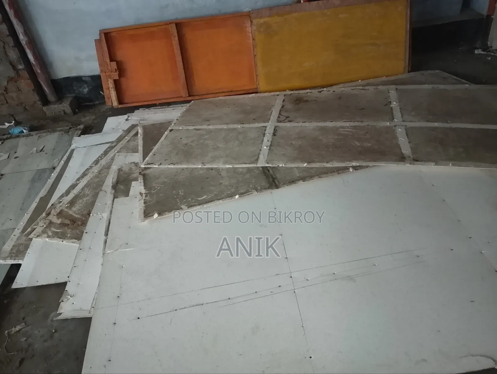 Old Plastic Board