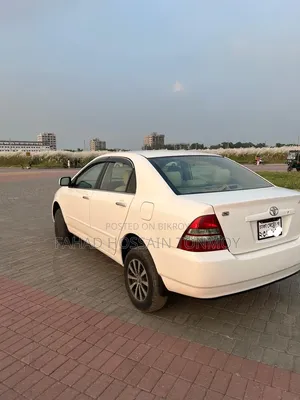 Toyota Corolla Sedan 2003 White