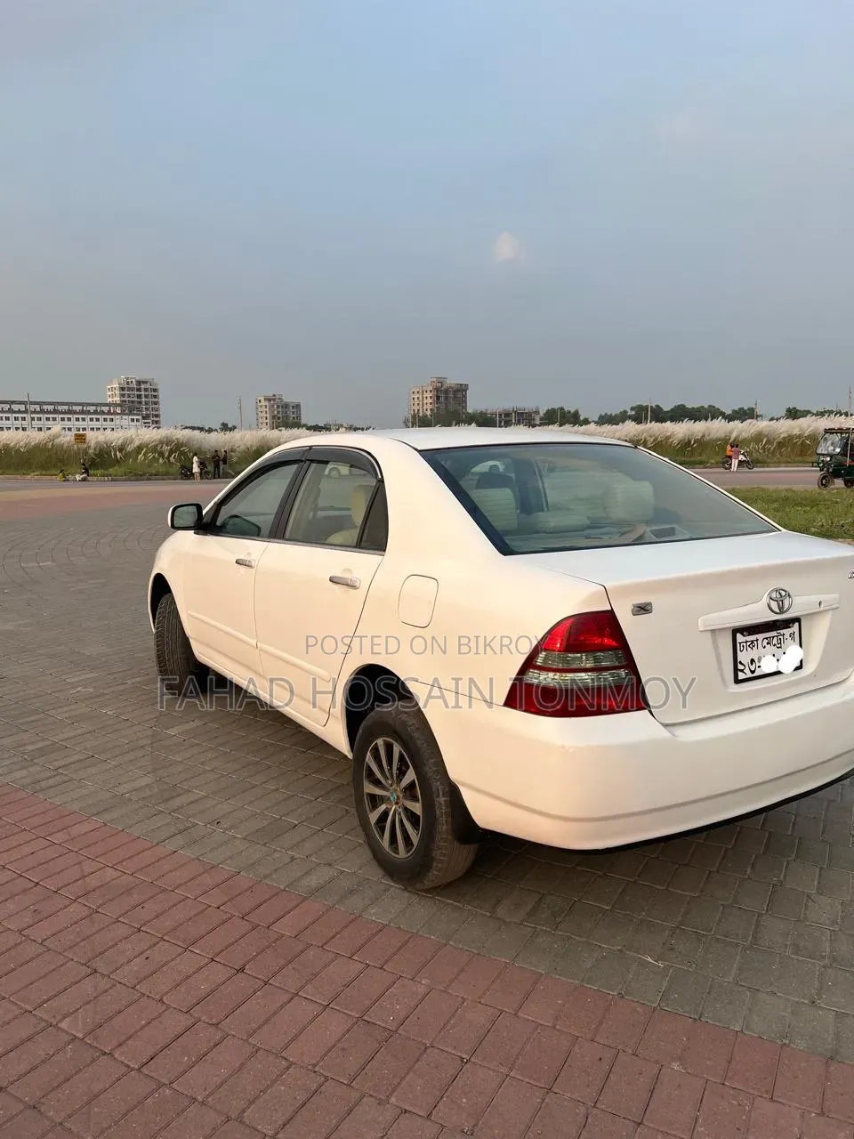 Toyota Corolla Sedan 2003 White