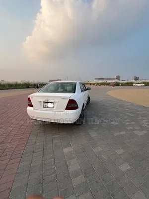 Toyota Corolla Sedan 2003 White