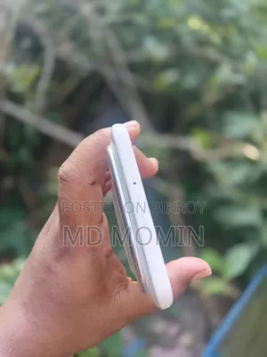 Tecno Pova Slim 5G 256 GB White