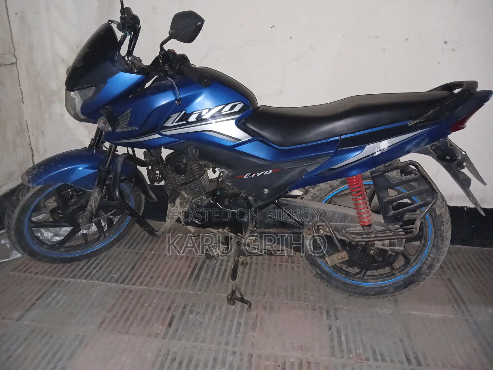 হোন্ডা লিভো ২০১৮ ব্লু