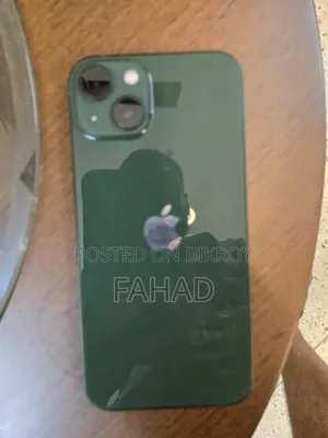 Apple iPhone 13 128 GB Green