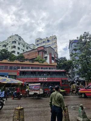 বাড্ডা ইউলুপের সাথে বাউন্ডারি করা ১৭.৫ কাঠা জমি বিক্রি হবে।