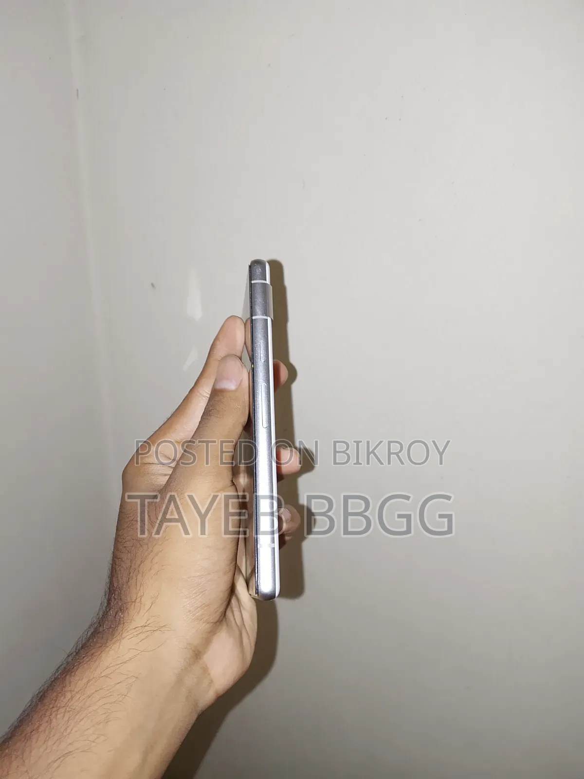গুগল পিক্সেল ৭এ ১২৮ জিবি সাদা