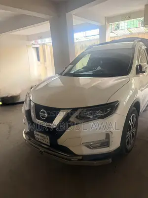 Nissan X-Trail 2.0 Petrol FWD 2019 Pearl