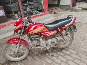 Hero HF Deluxe 2017 Red