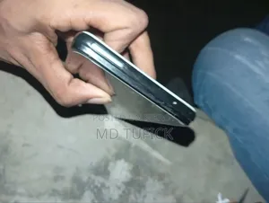 স্যামসাং গ্যালাক্সি এ৫২এস ৫জি ২৫৬ জিবি গ্রে