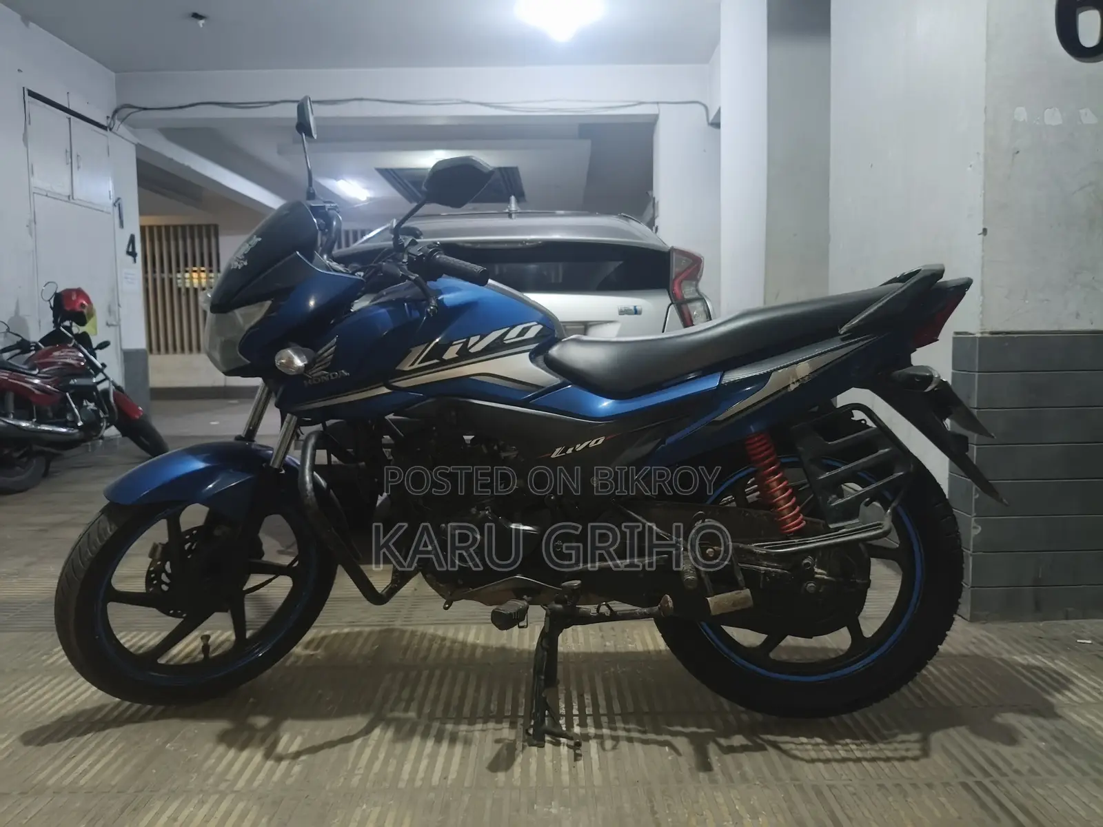 হোন্ডা লিভো ২০১৮ ব্লু