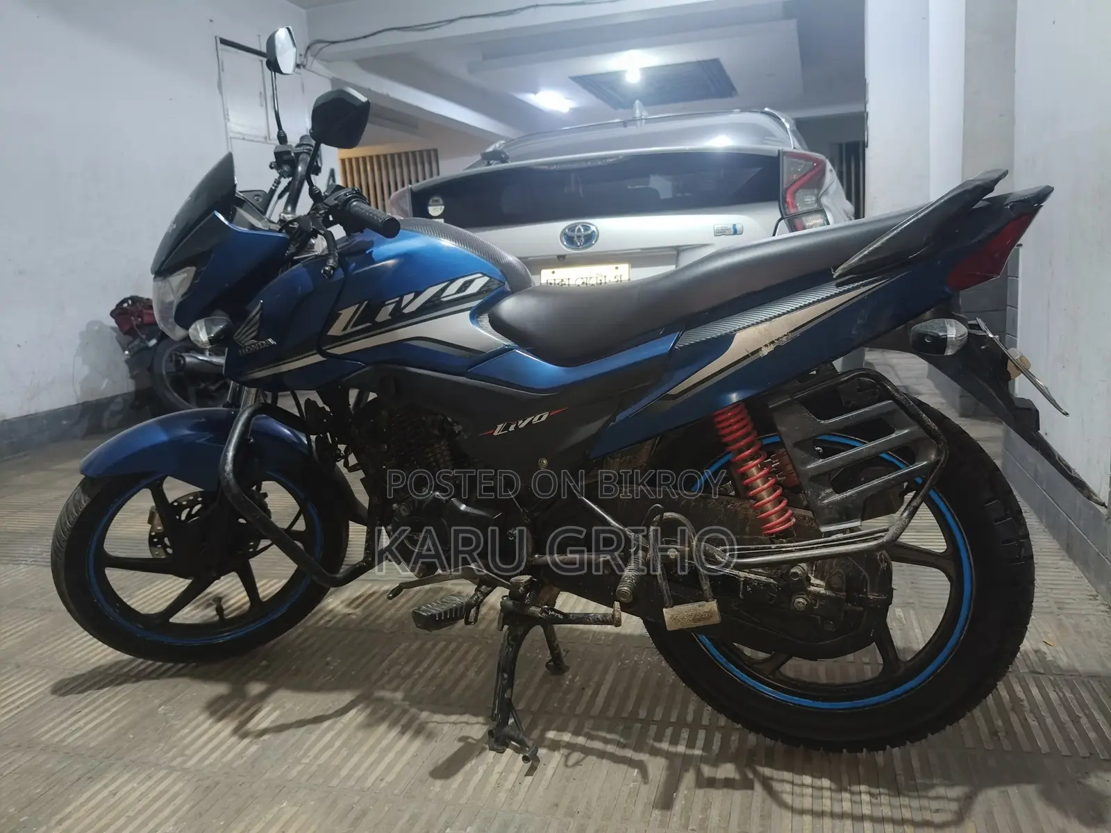 হোন্ডা লিভো ২০১৮ ব্লু