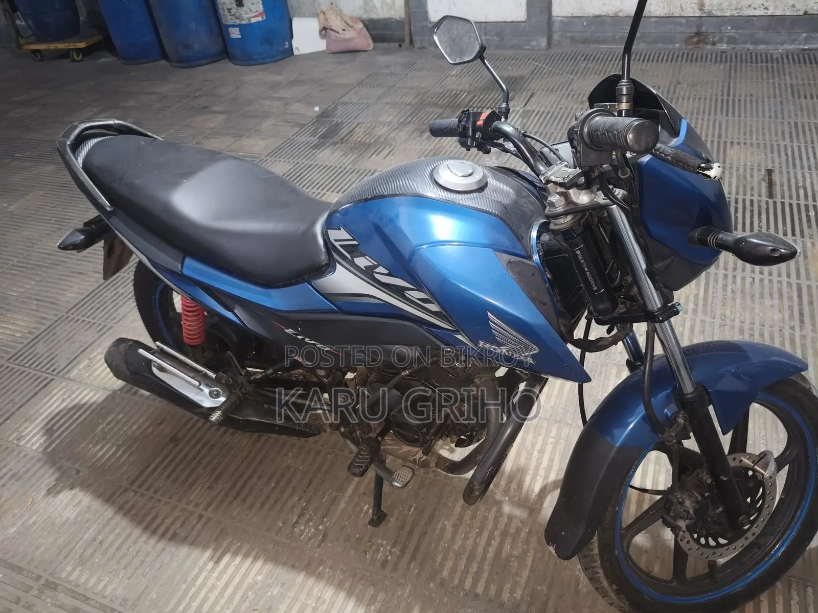 হোন্ডা লিভো ২০১৮ ব্লু