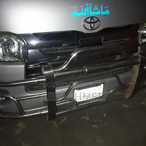 Toyota HiAce 2018 Silver