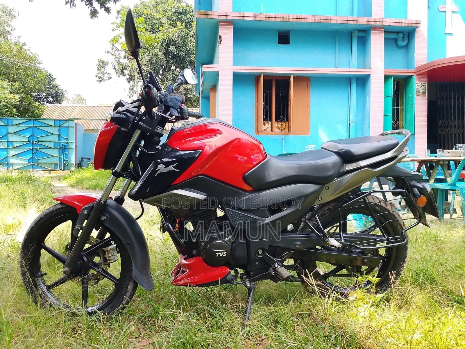 টিভিএস রাইডার ১২৫ ২০২২ লাল