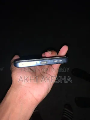 আইকিউও ১২৮ জিবি