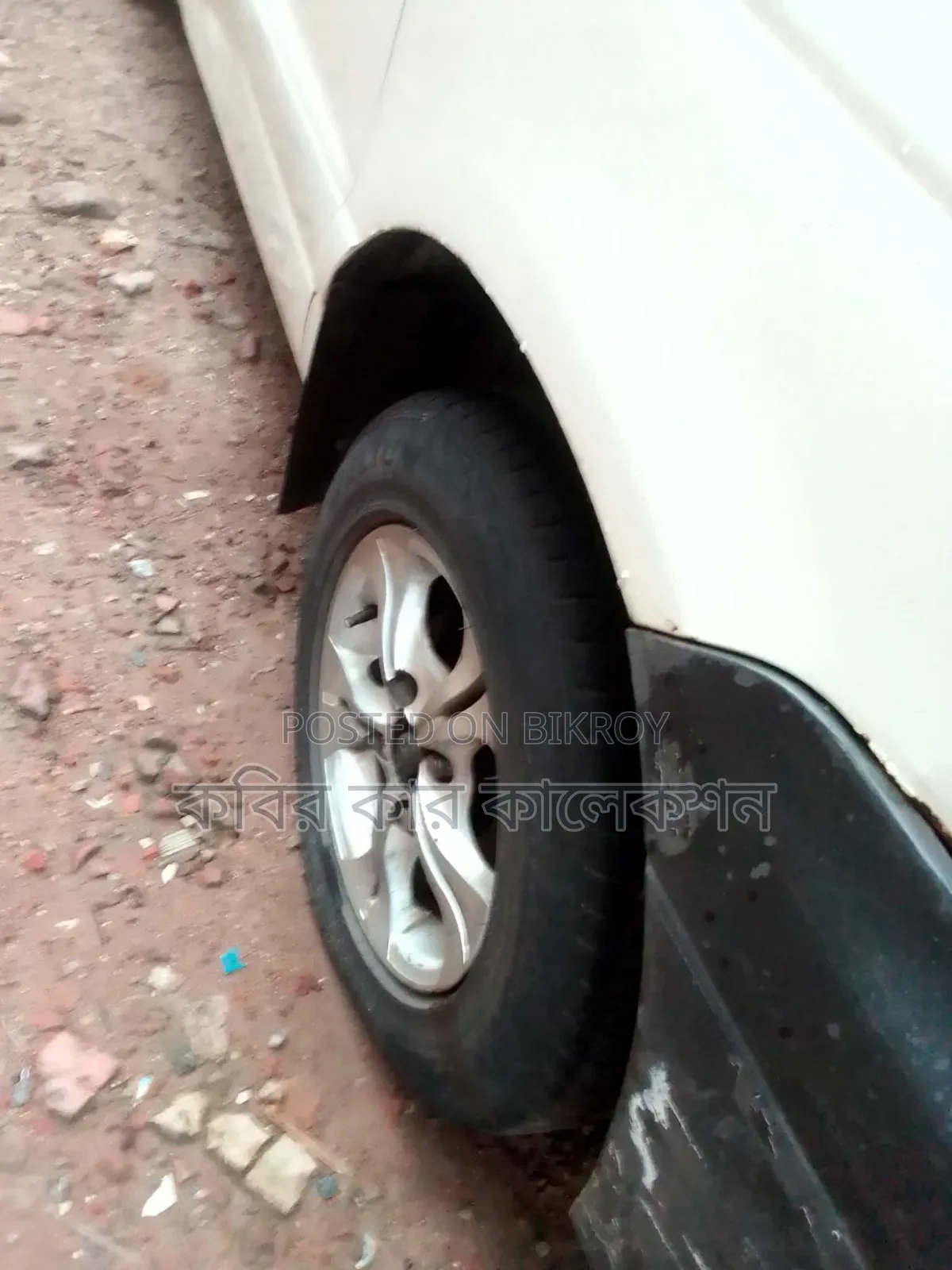 টয়োটা নোয়া ২০০৫ পার্ল