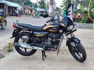 হিরো স্প্লেন্ডার প্লাস এক্সটেক ২০২৩ ব্ল্যাক