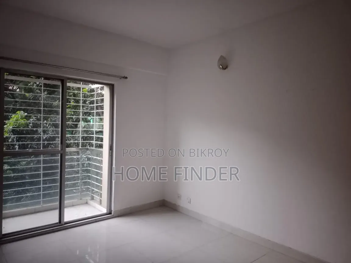 3-bedroom Apartment in Gulshan for rent
