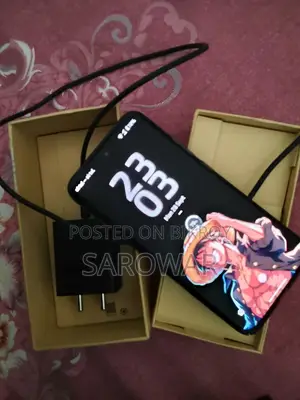 মোটোলোরা এজ ৭০ ৫জি ২৫৬ জিবি নীল