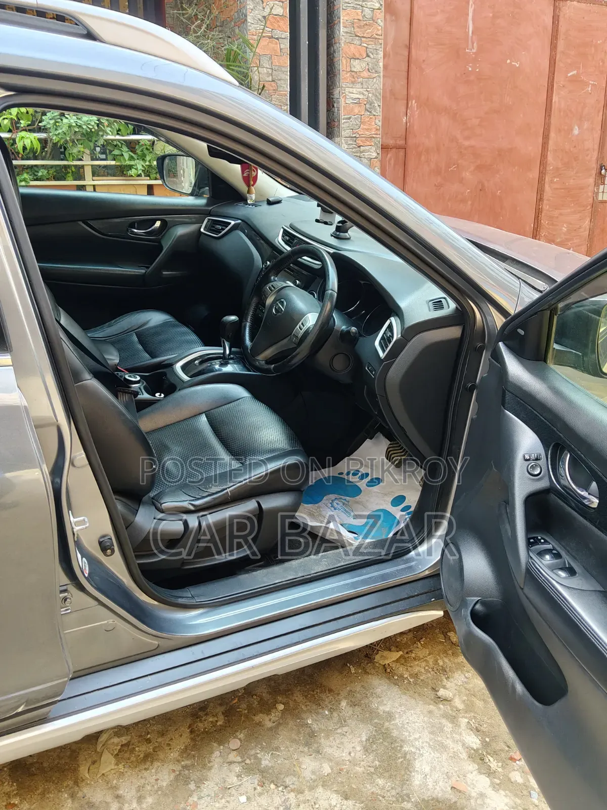 Nissan X-Trail 2.0 Hybrid FWD 2015 Gray