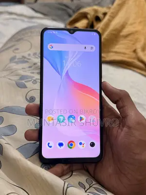 ভিভো টিওয়াক্স (ভারত) ১২৮ জিবি কালো