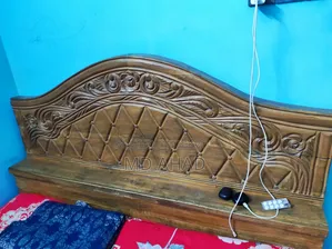 Urgent Sale | Sturdy Mahogany Wooden Bed