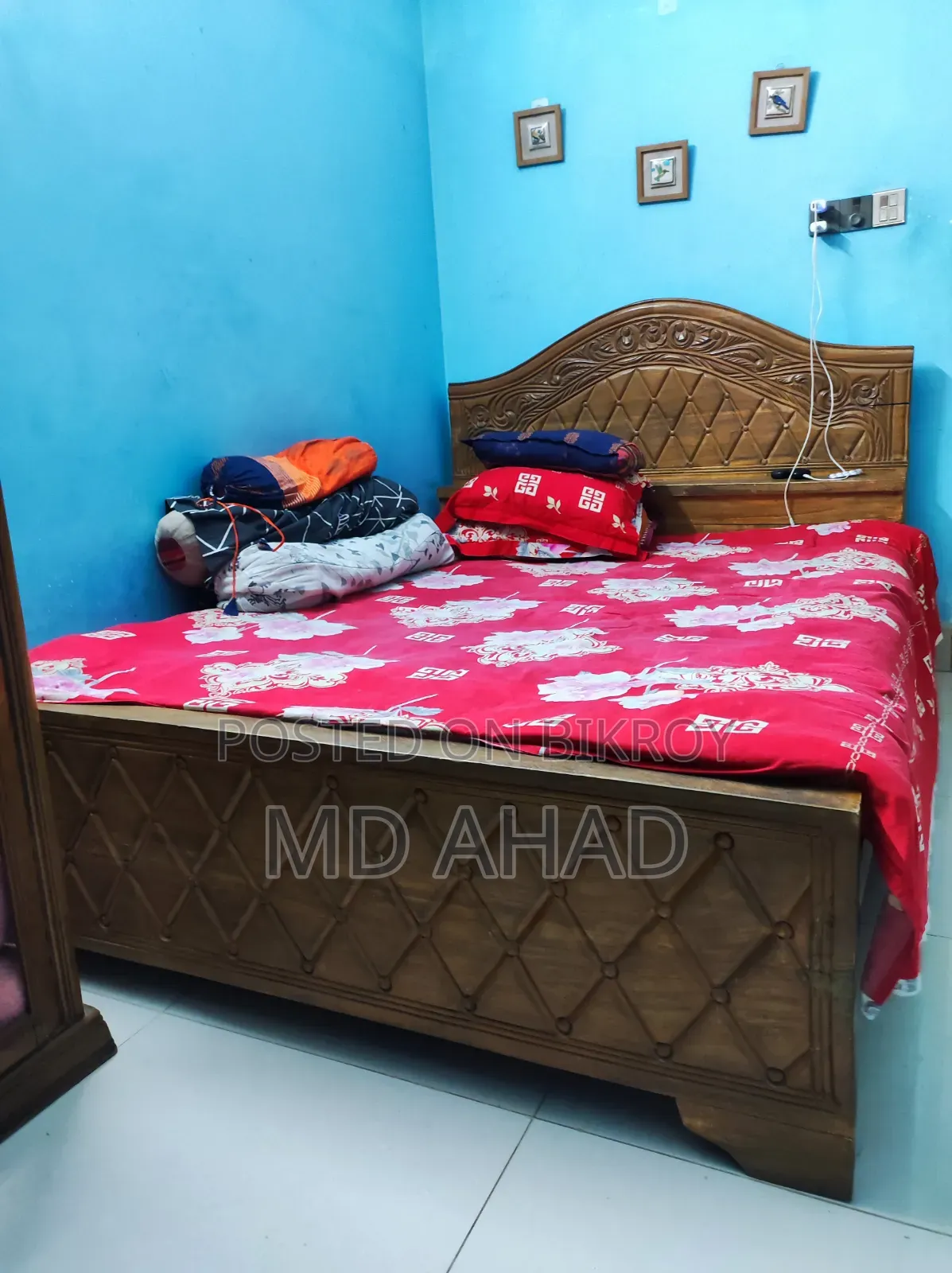 Urgent Sale | Sturdy Mahogany Wooden Bed