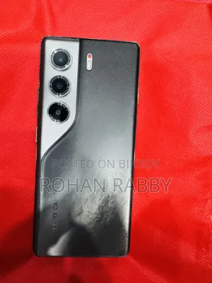 Tecno Camon 40 Pro 5G 256 GB Silver