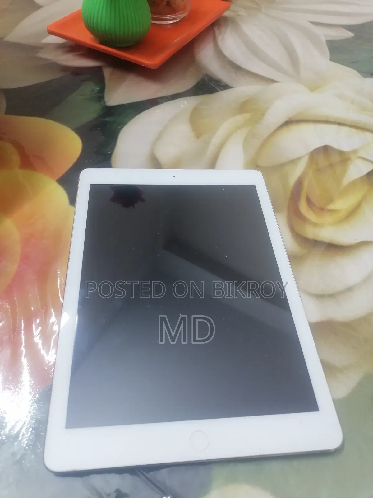 Apple iPad Air 16 GB White