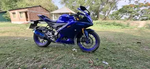 Yamaha 2022 Blue