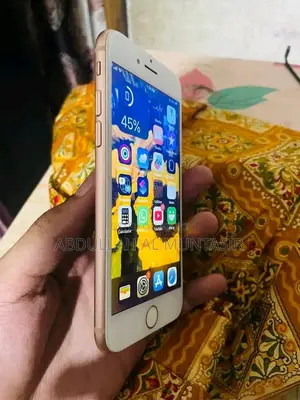 Apple iPhone 8 64 GB Gold