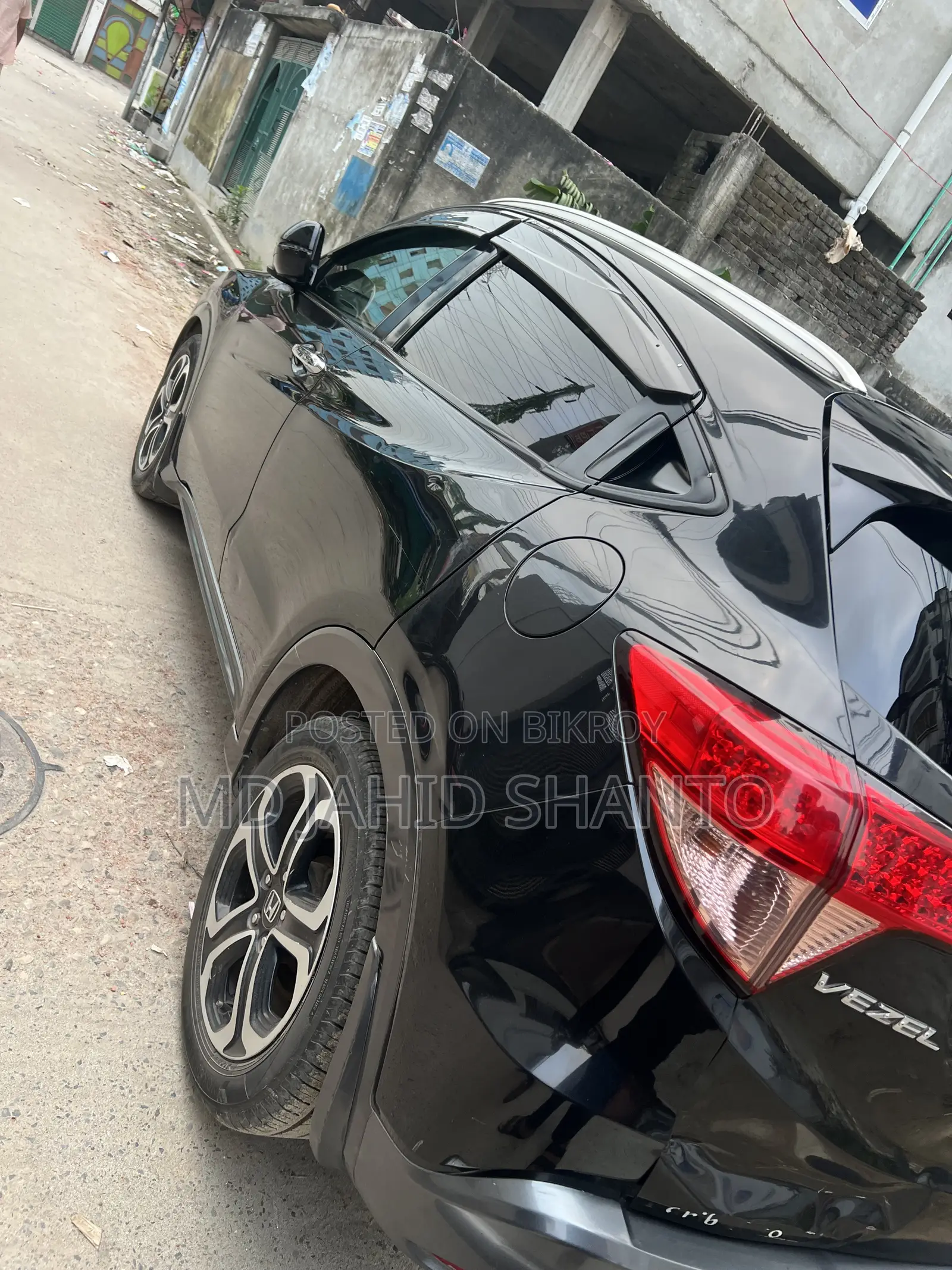 Honda Vezel 1.5 2WD 2013 Black
