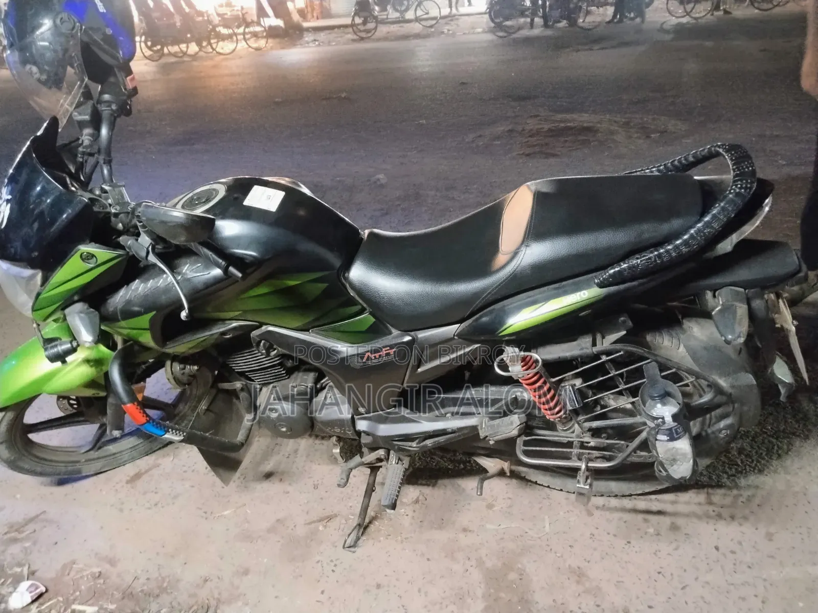 Hero Hunk 2021 Green