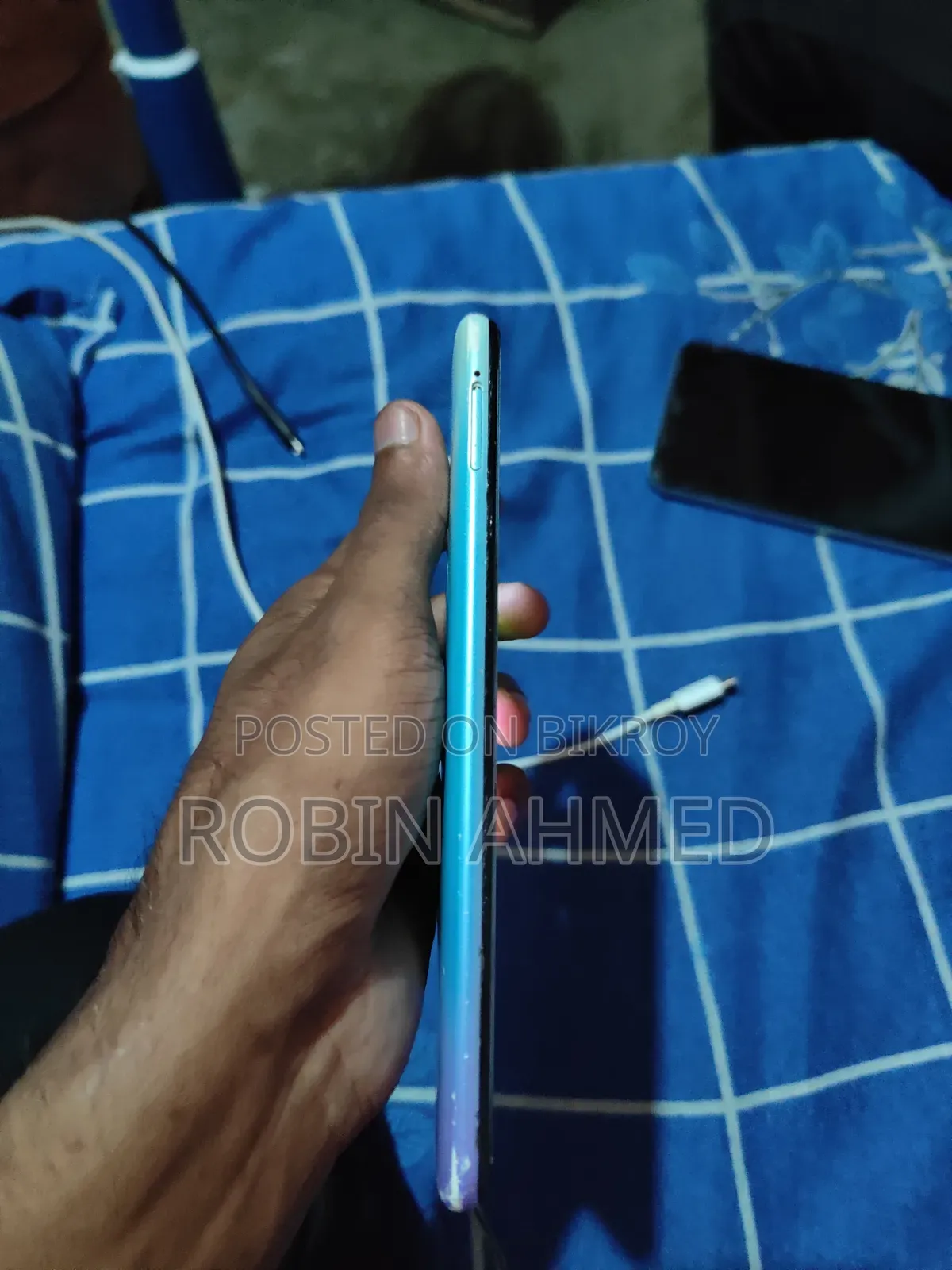 Vivo Y1s 32 GB Blue