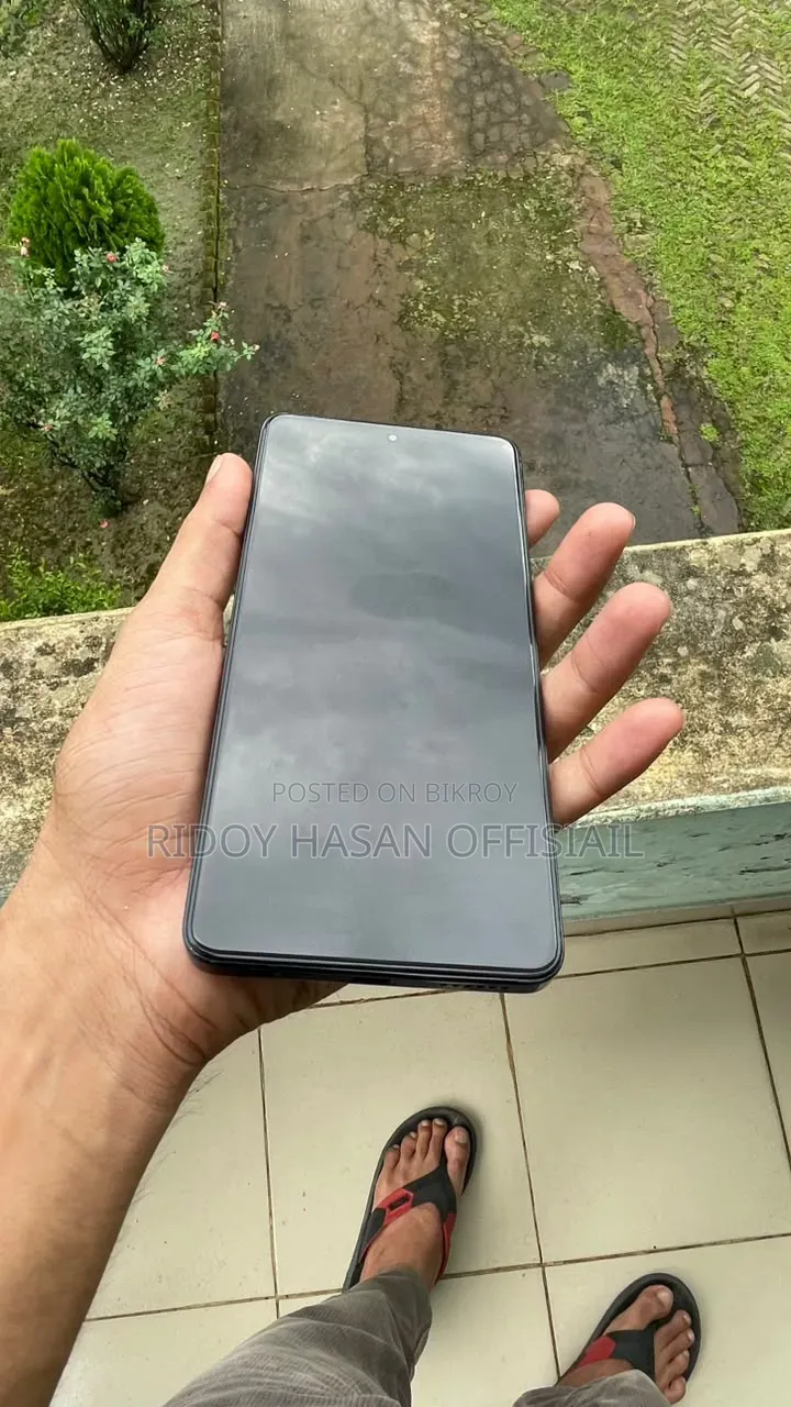 টেকনো ক্যামন ২০ ২৫৬ জিবি ব্ল্যাক