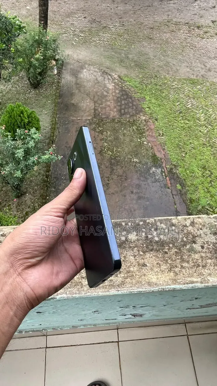 টেকনো ক্যামন ২০ ২৫৬ জিবি ব্ল্যাক