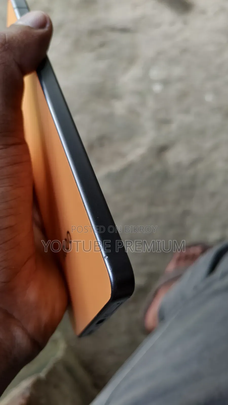 iQOO Neo11 256 GB Orange