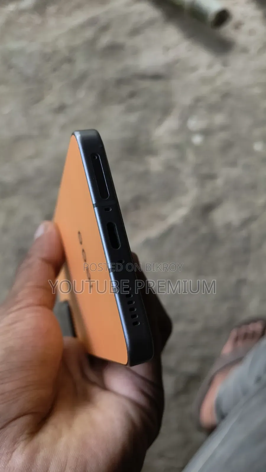 iQOO Neo11 256 GB Orange