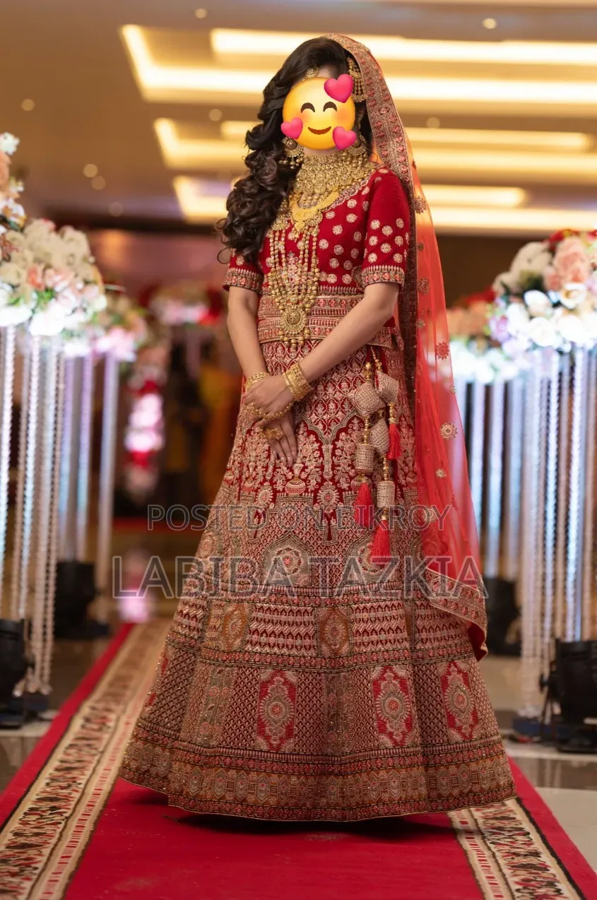 Bridal Saree/ Lehenga