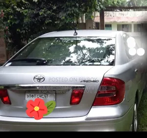 টয়োটা প্রিমিও ২০০৬ সিলভার