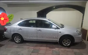 টয়োটা প্রিমিও ২০০৬ সিলভার