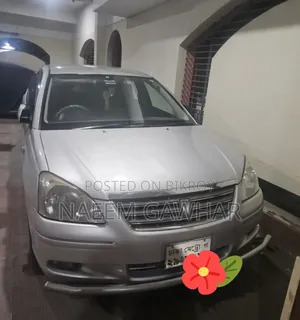 টয়োটা প্রিমিও ২০০৬ সিলভার
