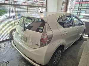Toyota Aqua 2013 White