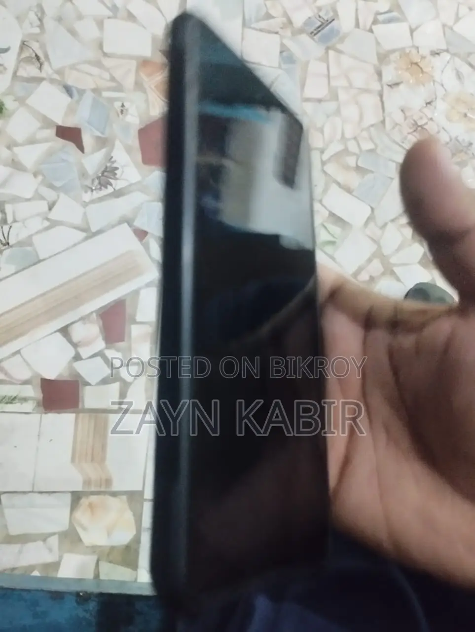 iQOO 256 GB Black