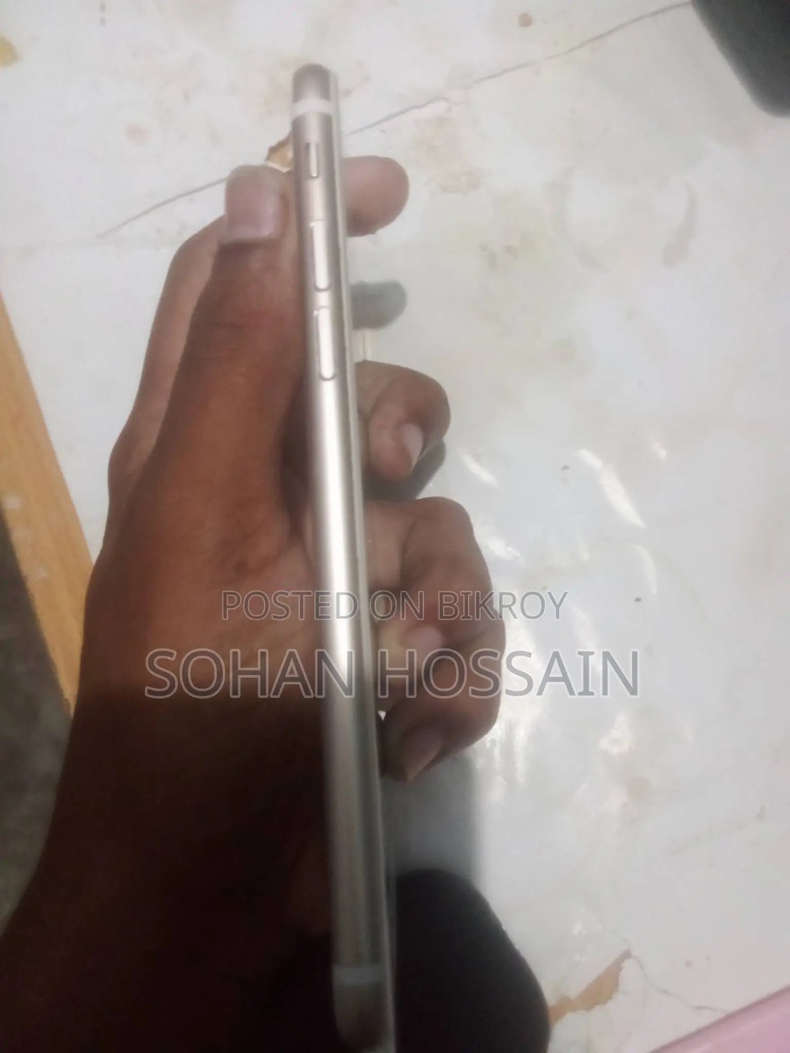 Apple iPhone 7 32 GB Gold