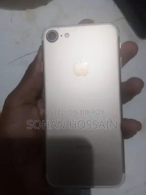 Apple iPhone 7 32 GB Gold
